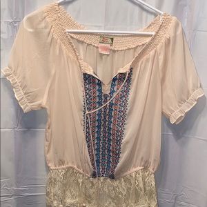 Flying tomato shear blouse